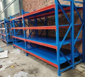 Lắp đặt kệ trung tải chứa hàng ở Lâm Đồng