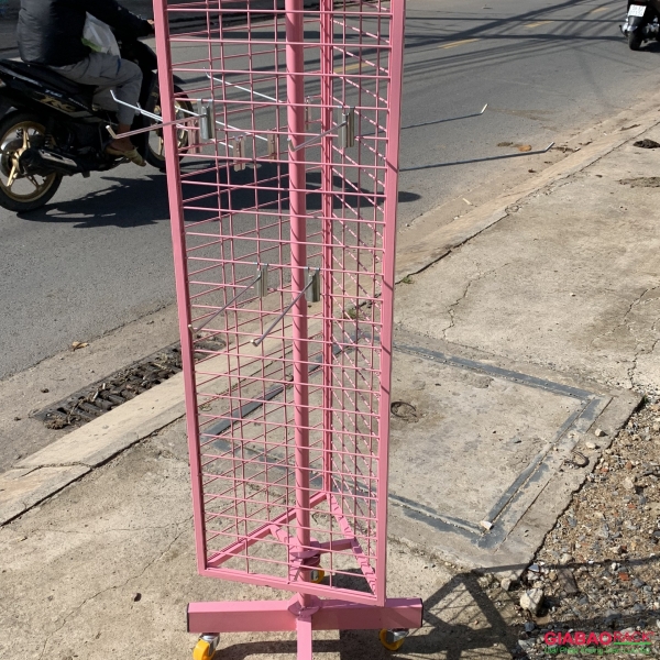 Ụ xoay gắn móc treo 