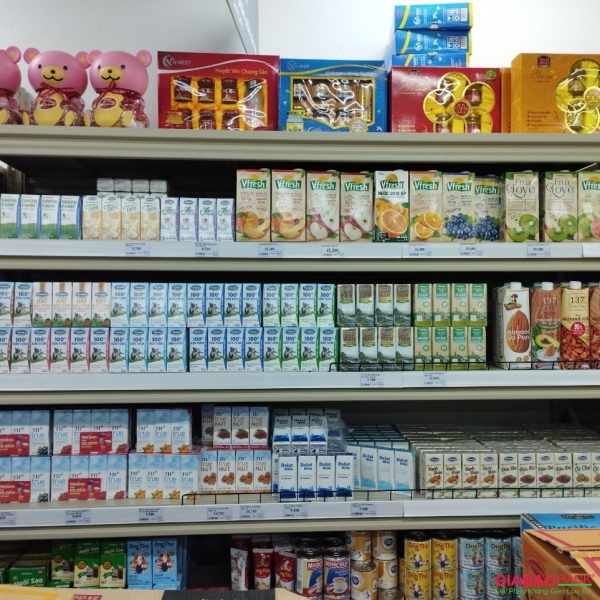 KỆ TRUNG TẢI MÀU MÀU SẮC ĐA DẠNG